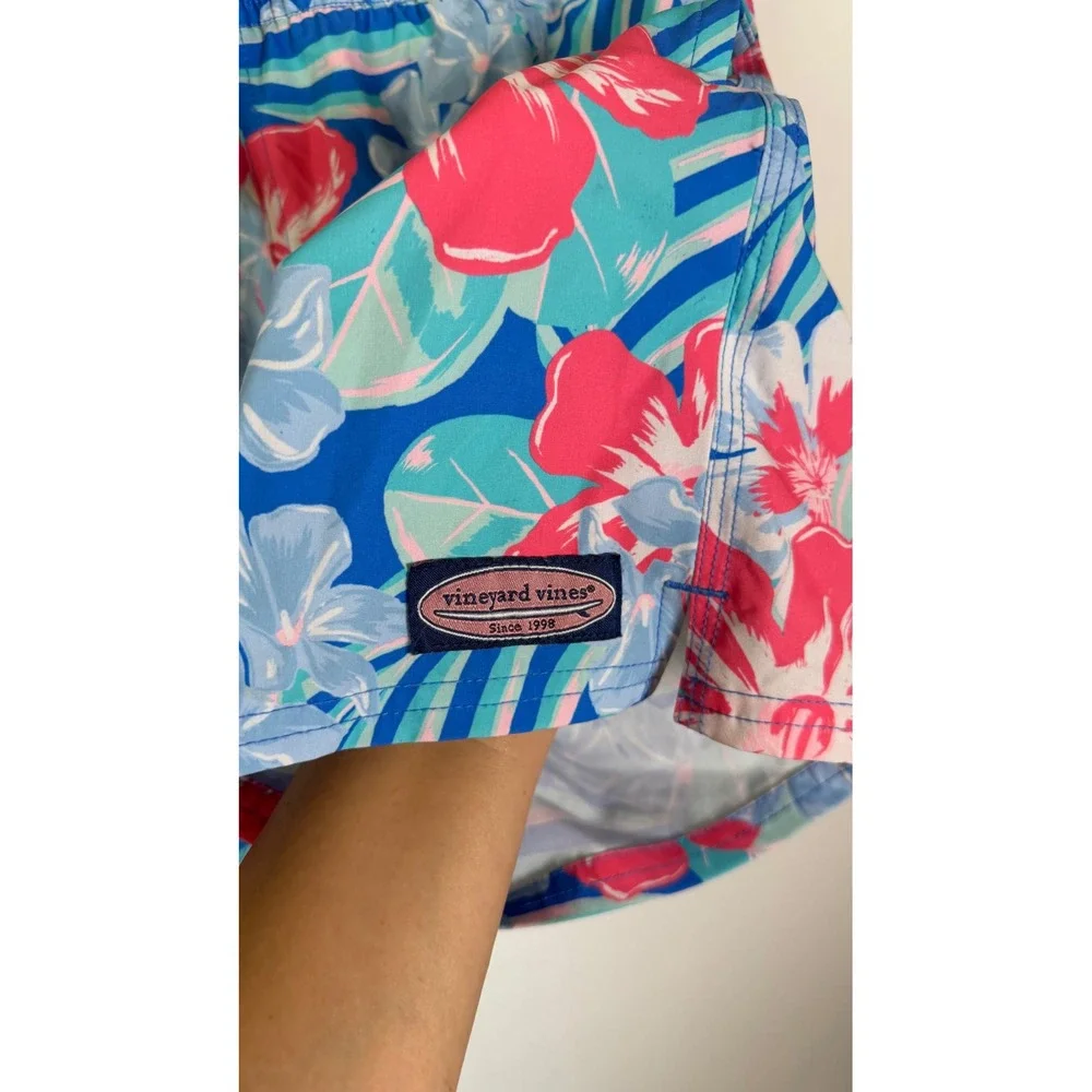 Vineyard Vines Men's Large Tropical Floral Swim Trunks Coastal Resort beacj